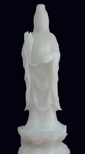 滴水观音玉雕像-世界最大的玉雕像
