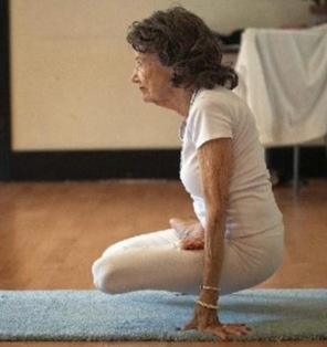世界最老的瑜珈教練