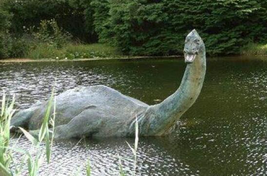 远古遗留生物魔克拉·姆边贝，刚果河流域出现史前恐龙