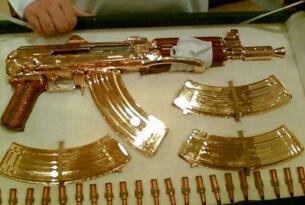 世界最昂贵的AK-47步枪，萨达姆黄金ak47无价(仅此一把)