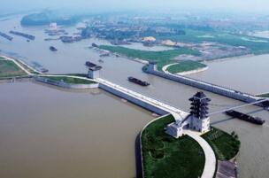 世界三大运河，中国京杭大运河最长最古老(全长1797公里)