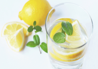 每天喝一杯柠檬水就能有效美白吗 蚂蚁庄园8月31日答案