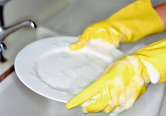 经常用洗洁精对身体有害吗 如何安全使用洗洁精