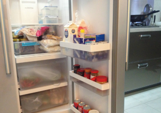 把食物放进冰箱就安全了吗 刚吃剩的饭菜什么时候放进冰箱