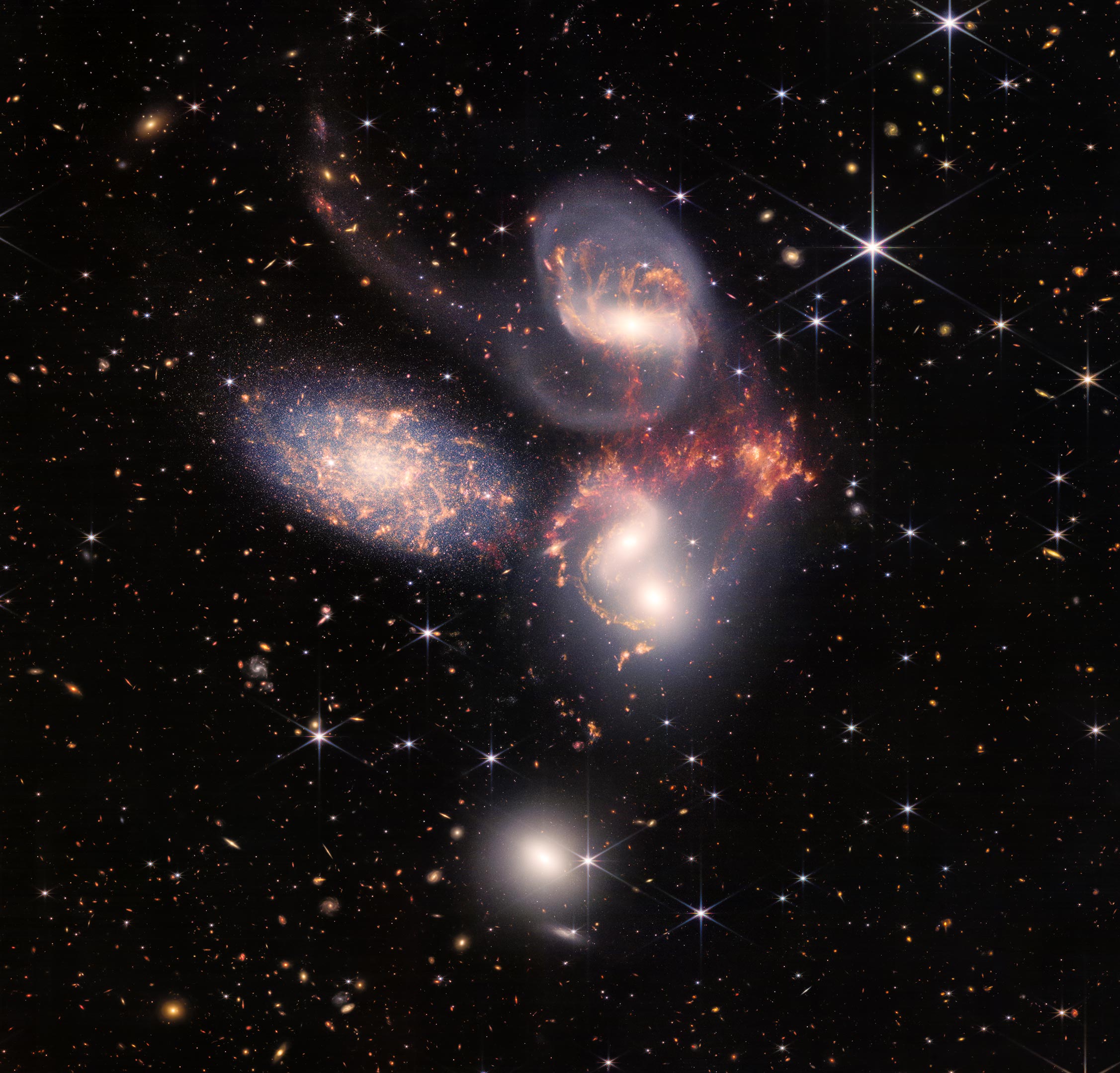 NASA韦伯太空望远镜揭示了银河系进化和黑洞的情况