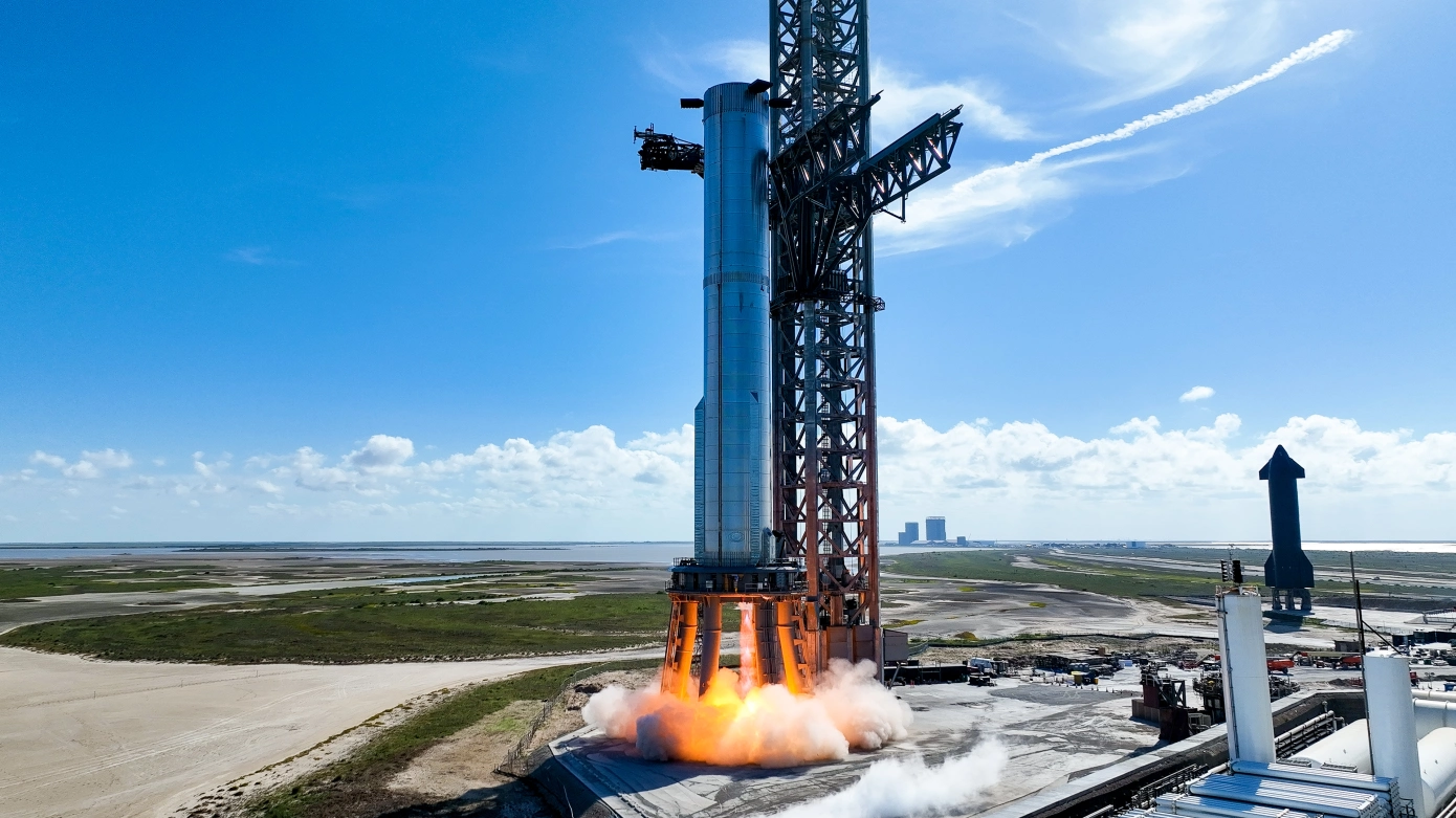 SpaceX的 星际飞船 通过助推器静态点火测试达到另一个里程碑