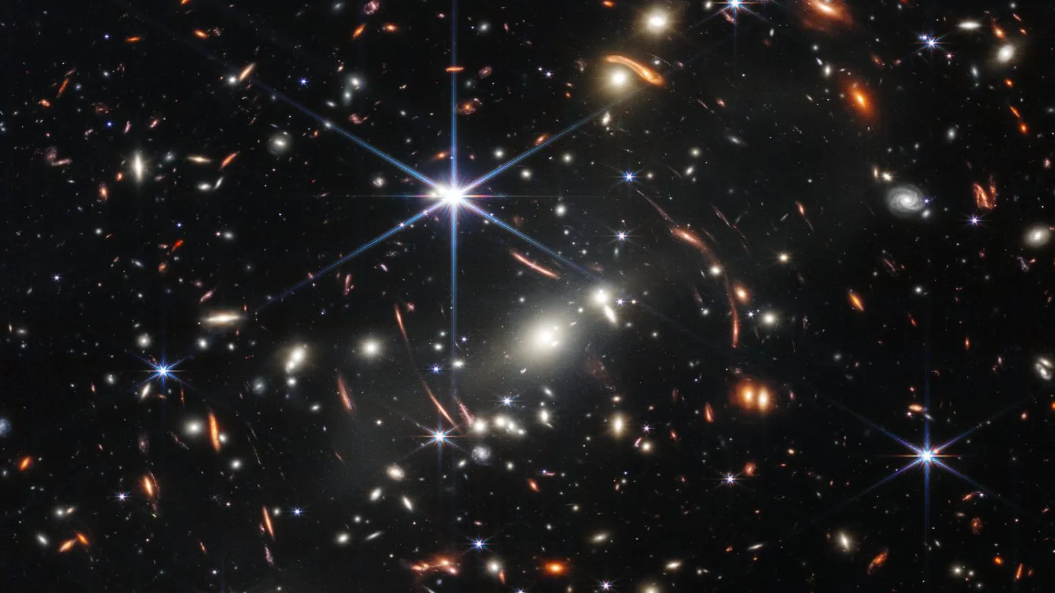 韦伯太空望远镜观察到以 宇宙火球 形态存在的早期星系