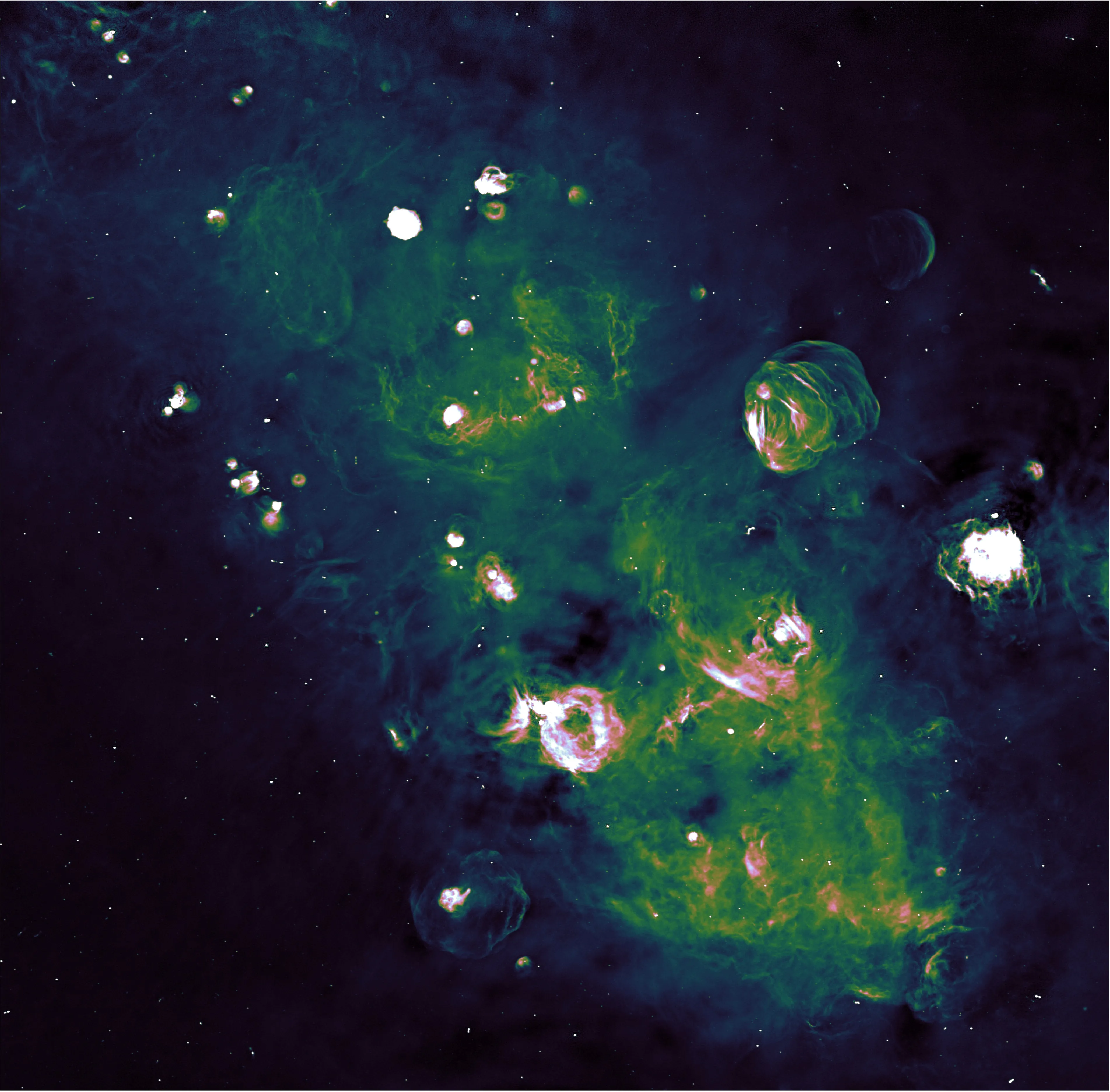 迄今最详细的银河系无线电图像揭示了恒星生命结束后的幽灵